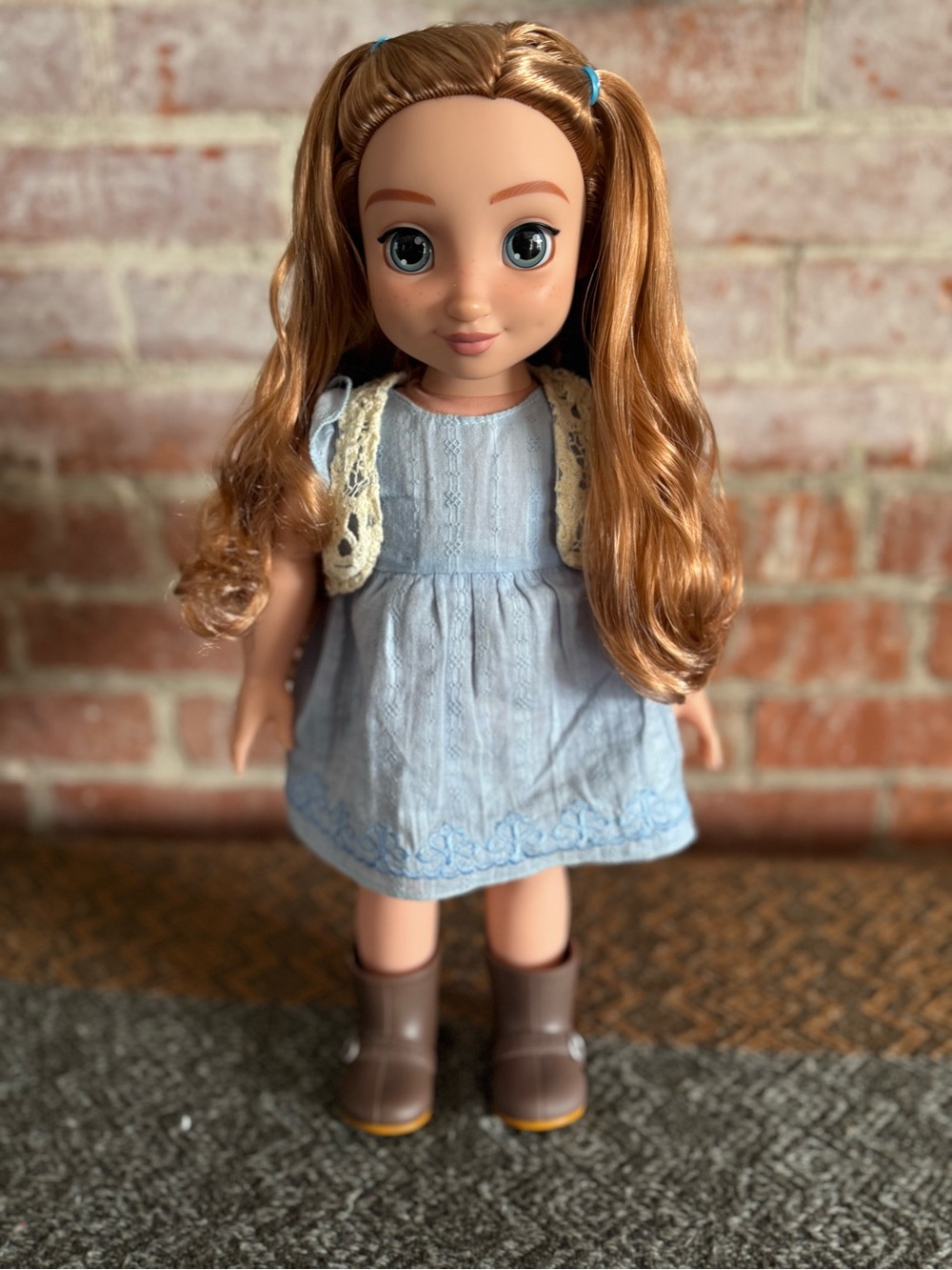 Disney ily 18” doll